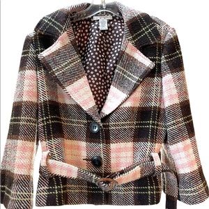Plaid, belted jacket
